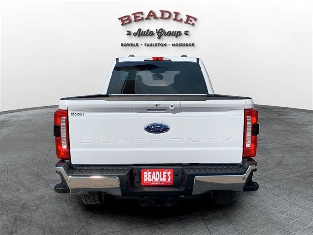 2026 Ford Super Duty F-350 SRW XLT