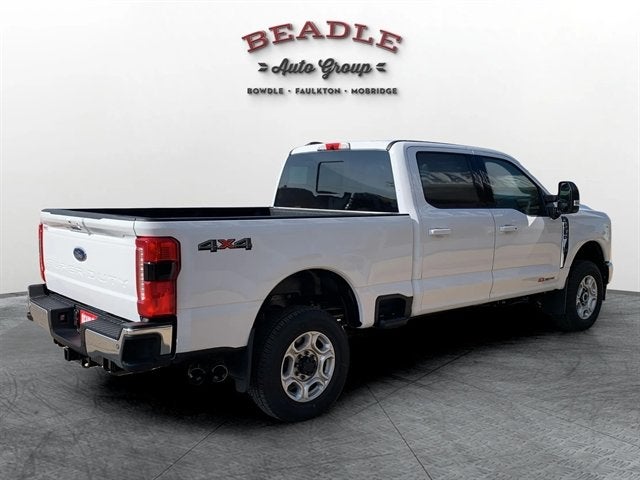 2026 Ford Super Duty F-350 SRW XLT