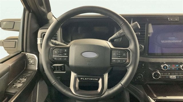 2026 Ford Super Duty F-350 SRW Platinum