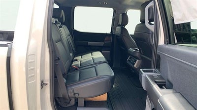 2027 Ford Super Duty F-350 SRW LARIAT