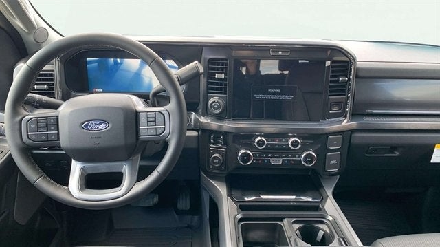 2027 Ford Super Duty F-350 SRW LARIAT