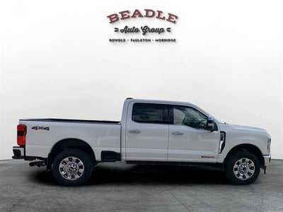 2027 Ford Super Duty F-350 SRW LARIAT