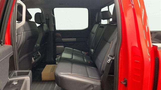 2026 Ford Super Duty F-350 SRW F-350® Lariat®