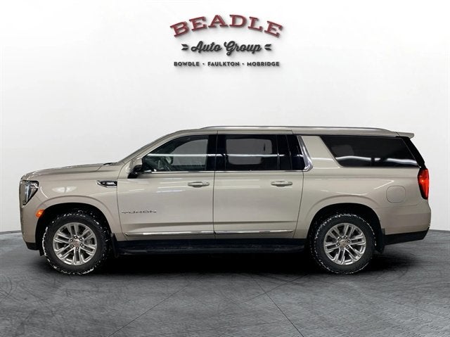 2022 GMC Yukon XL SLT