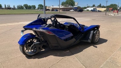 2022 POLARIS SLINGSHOT Base