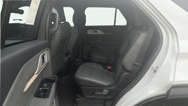 2027 Ford Explorer 4-Door 4DR 4WD ACTIVE