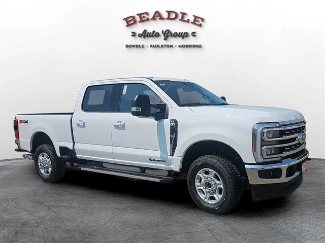 2026 Ford Super Duty F-350® XLT