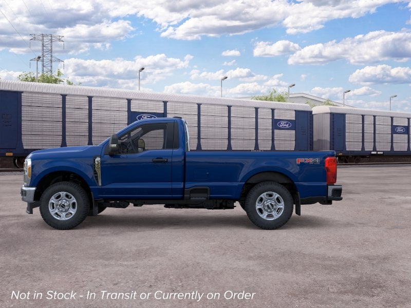 2026 Ford Super Duty F-350® XLT