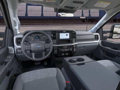 2026 Ford Super Duty F-350® XLT