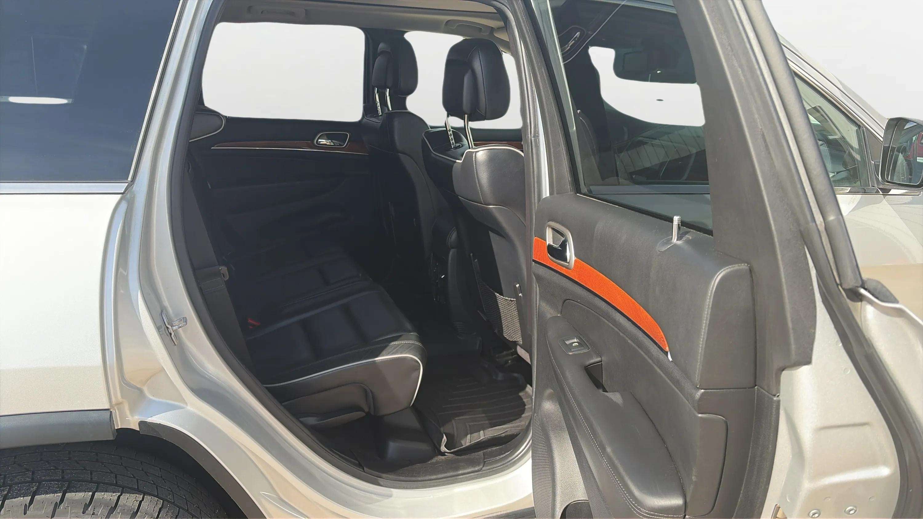 2012 Jeep Grand Cherokee Overland