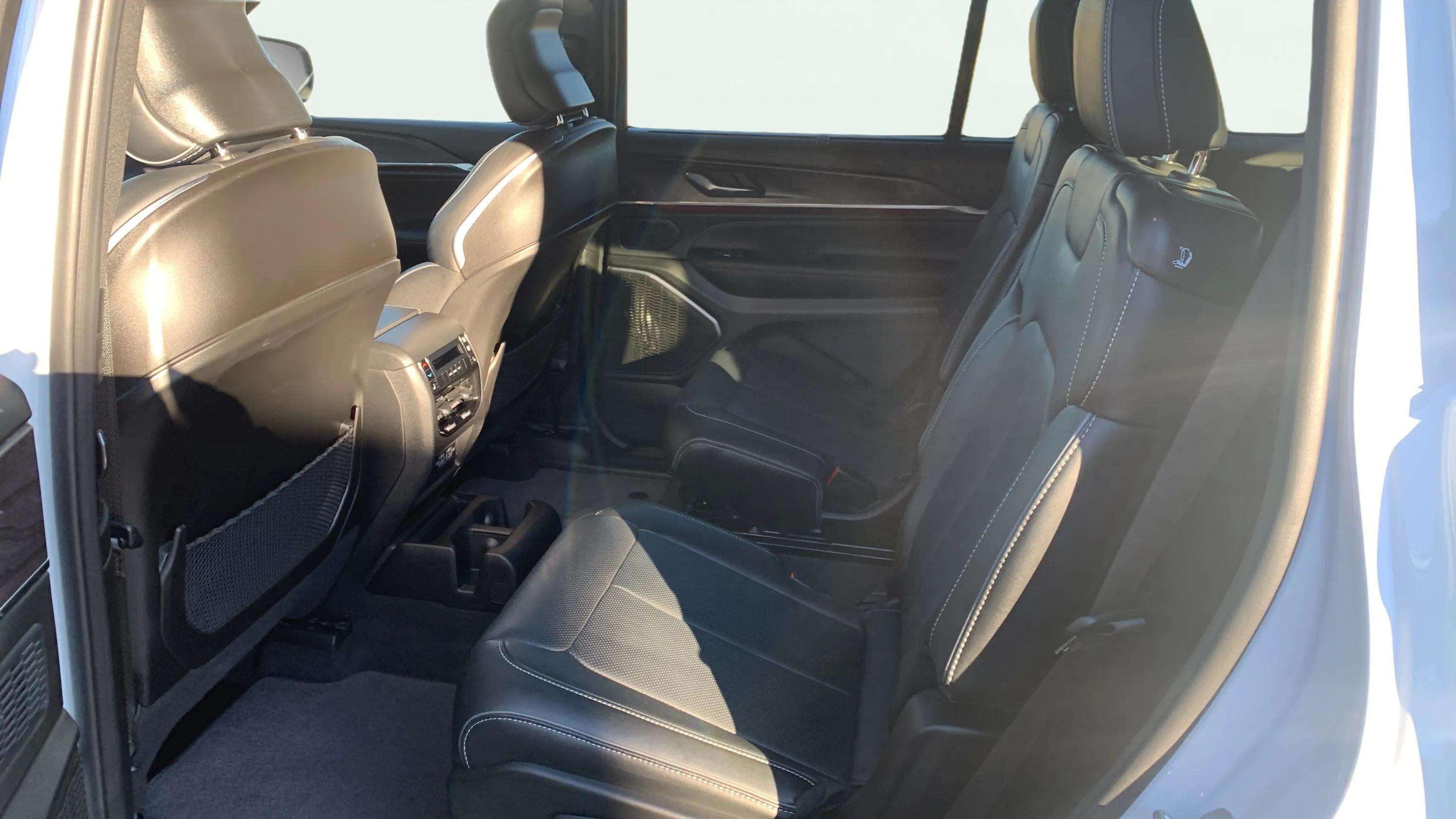 2025 Jeep Grand Cherokee L Overland