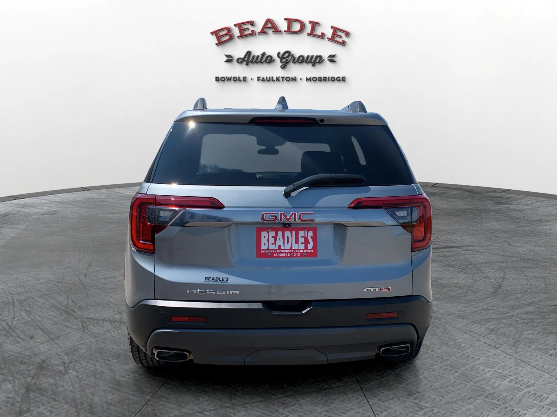 2023 GMC Acadia AT4