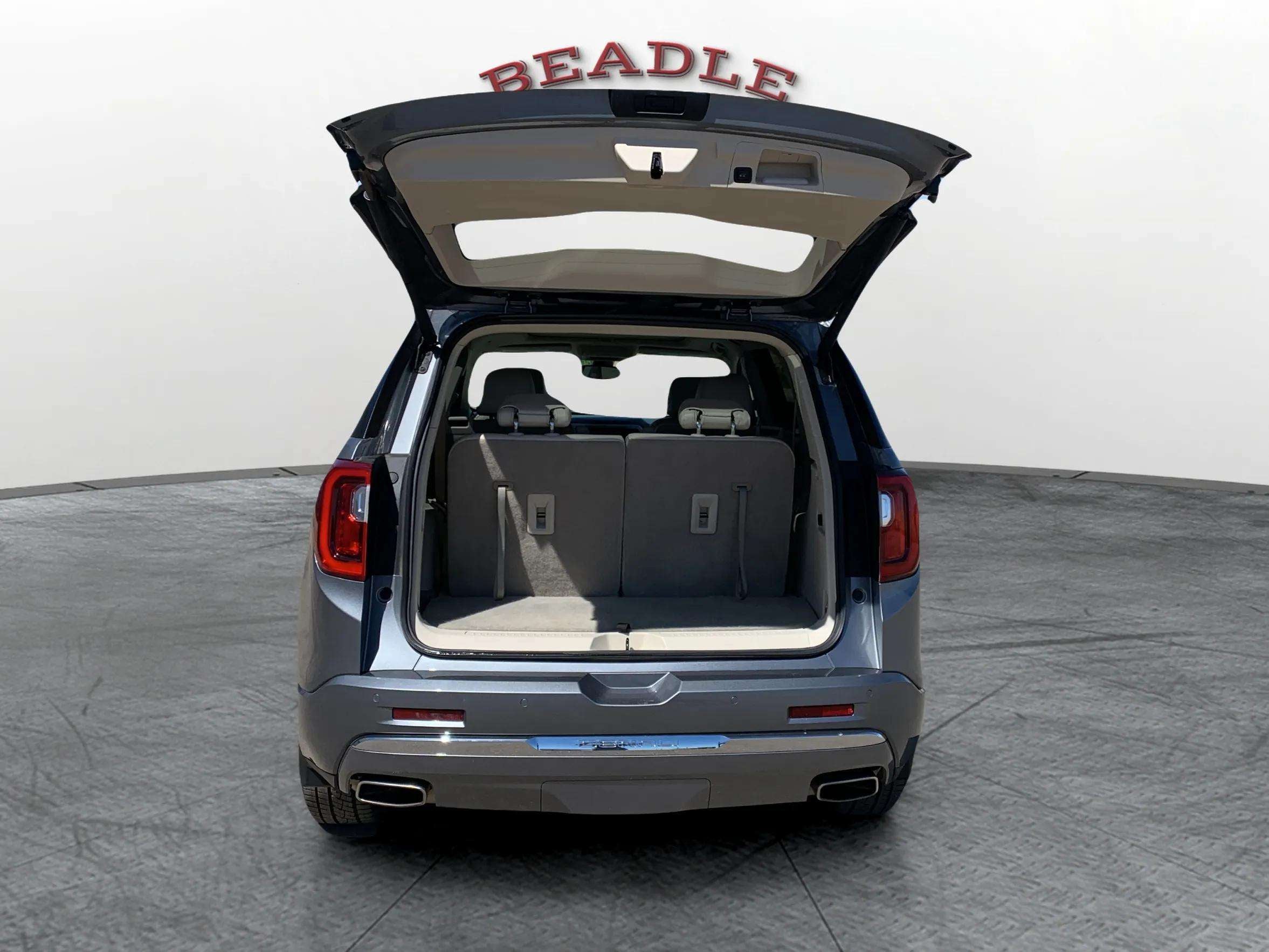 2021 GMC Acadia Denali