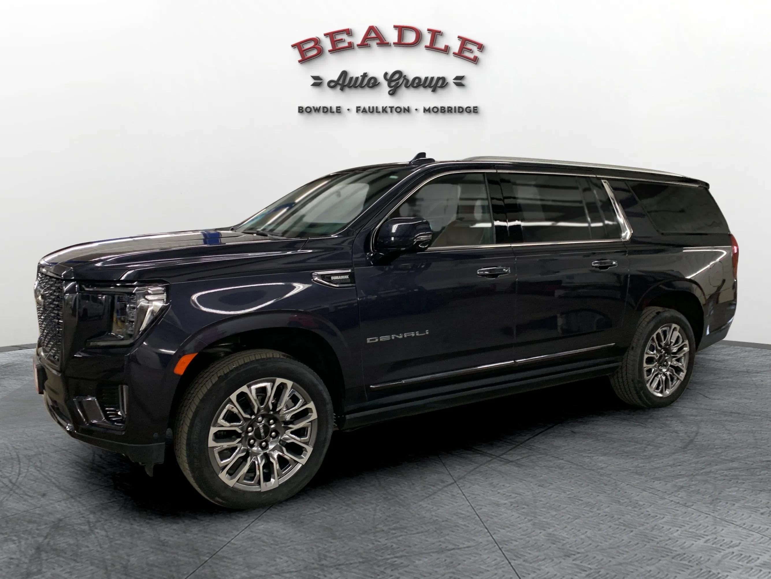 2023 GMC Yukon XL Denali Ultimate