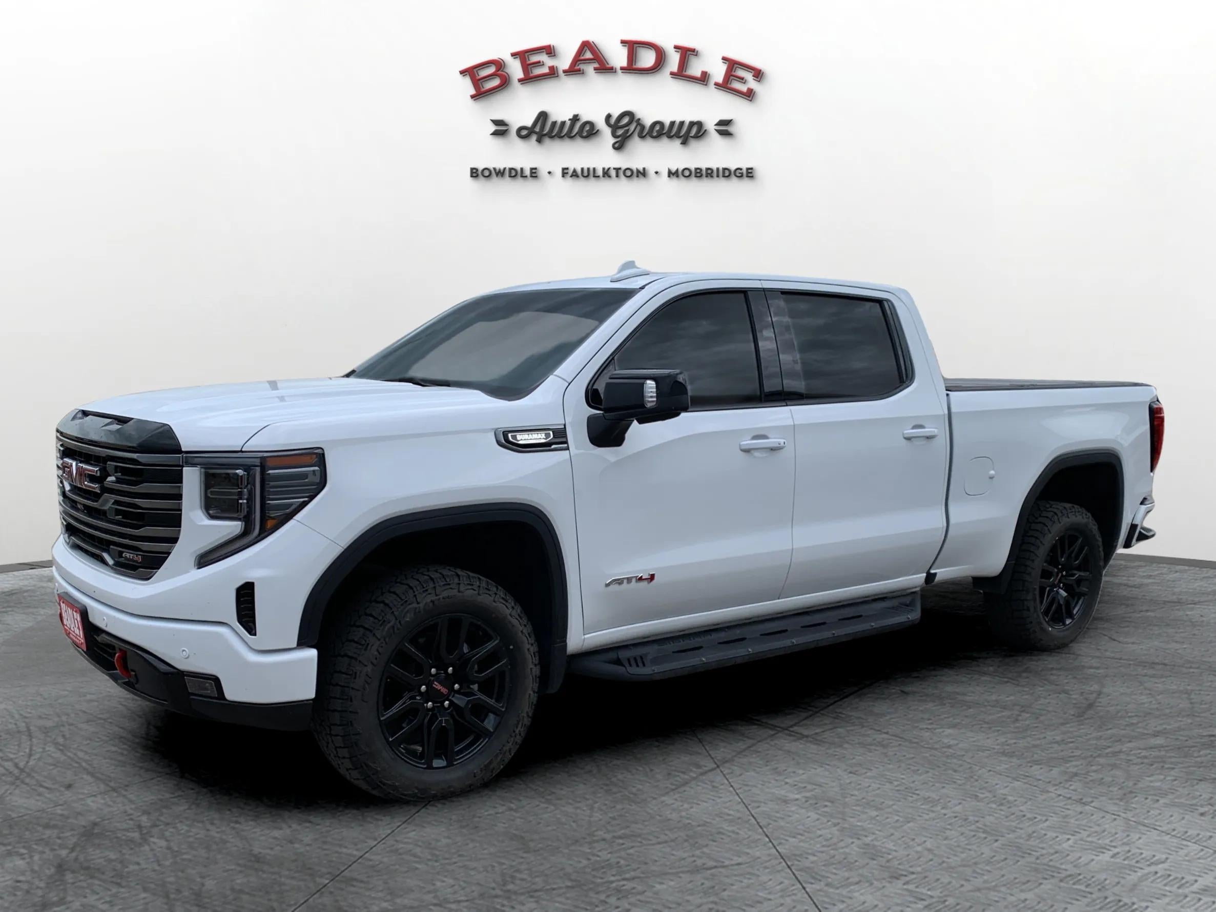 2025 GMC Sierra 1500 AT4
