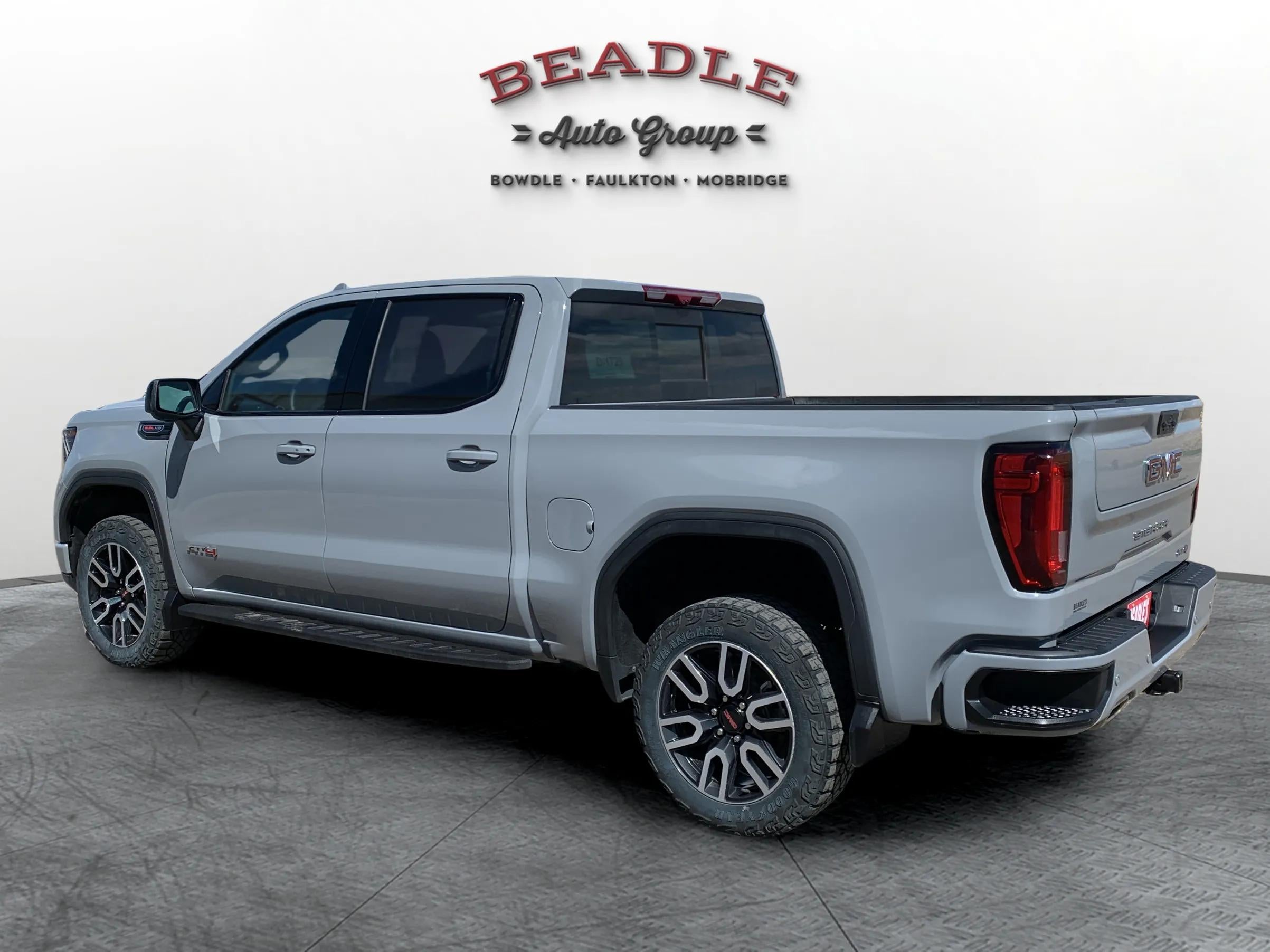 2024 GMC Sierra 1500 AT4