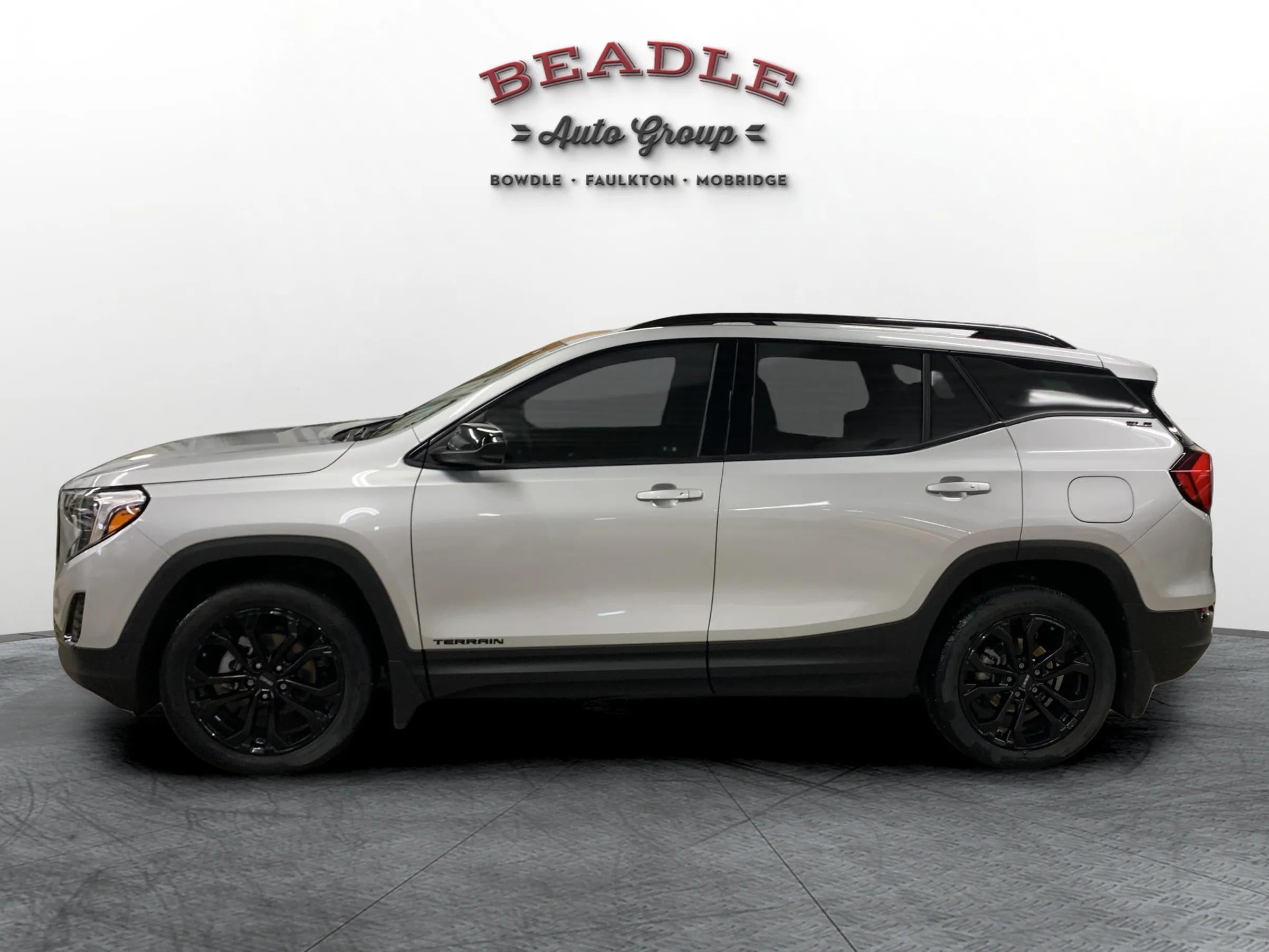 2021 GMC Terrain SLE