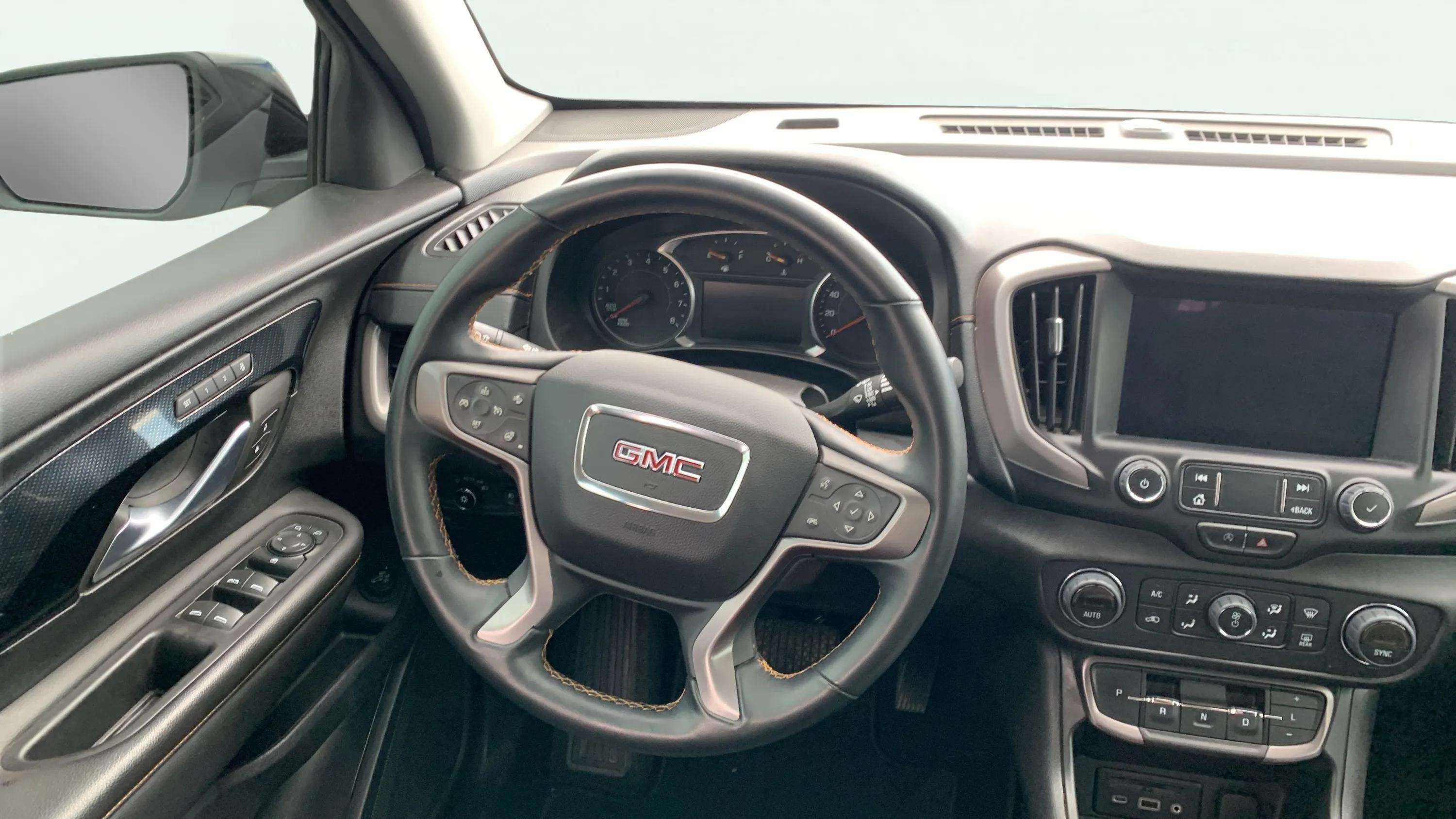 2023 GMC Terrain AT4