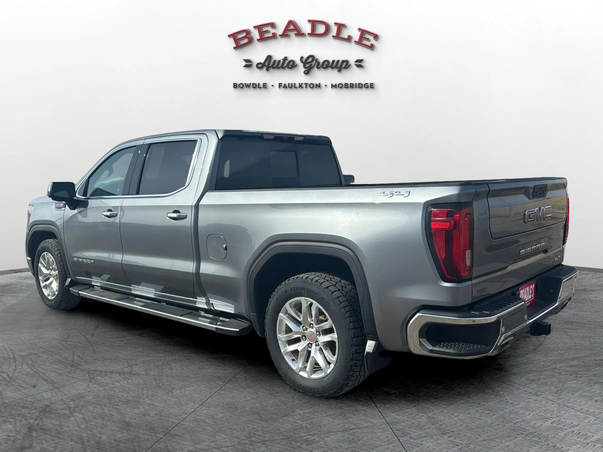 2020 GMC Sierra 1500 SLT