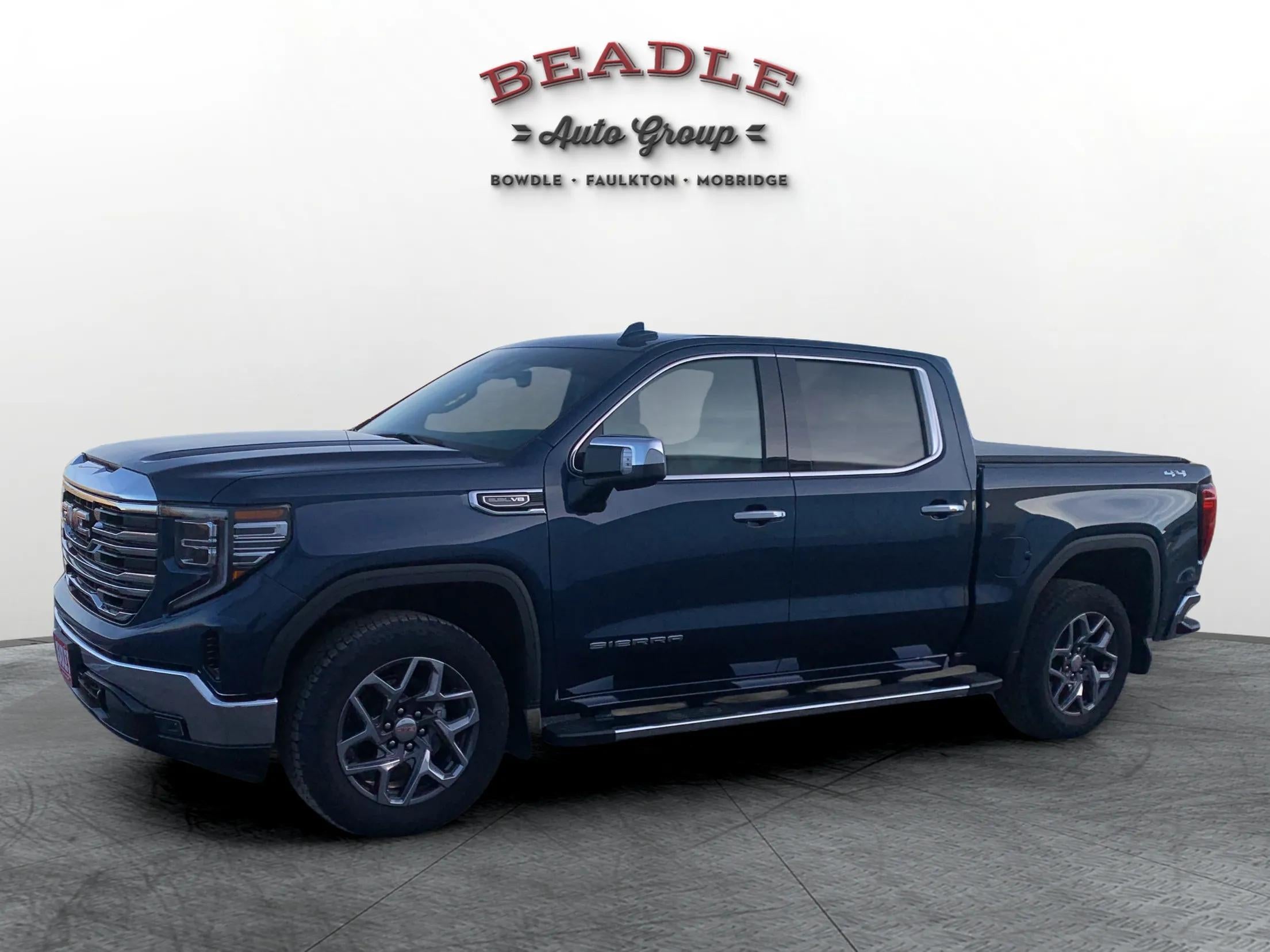 2022 GMC Sierra 1500 SLT