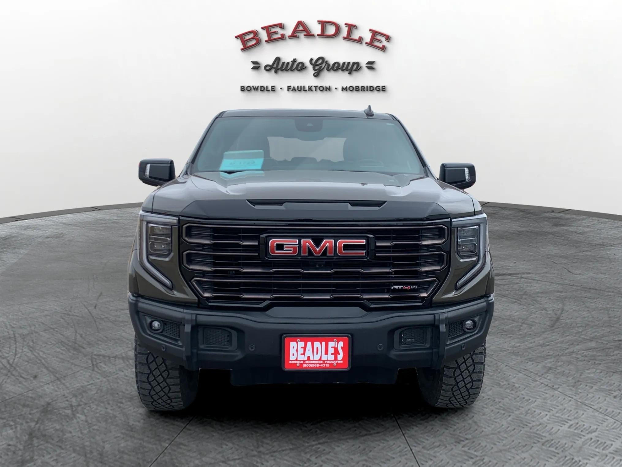 2023 GMC Sierra 1500 AT4X