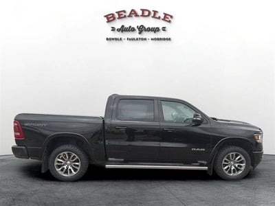 2022 RAM 1500 Laramie Crew Cab 4x4 5'7' Box
