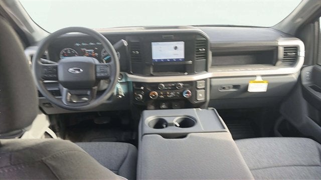 2026 Ford Super Duty F-550 DRW XL