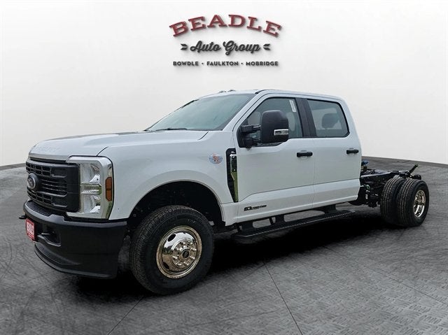 2026 Ford Super Duty F-350 DRW XL