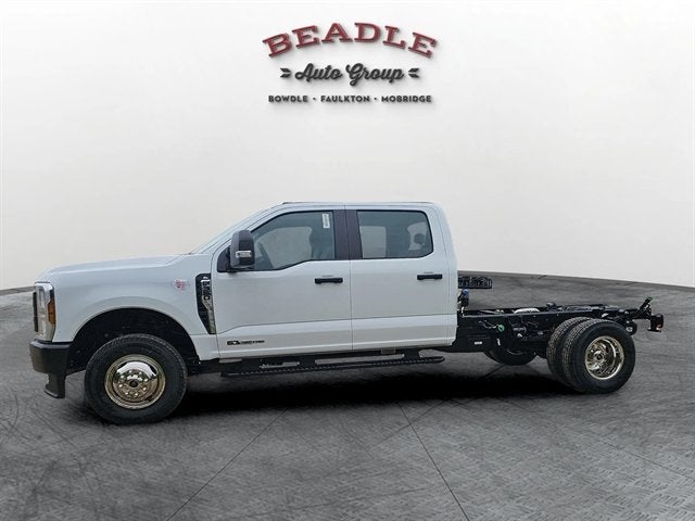 2026 Ford Super Duty F-350 DRW XL