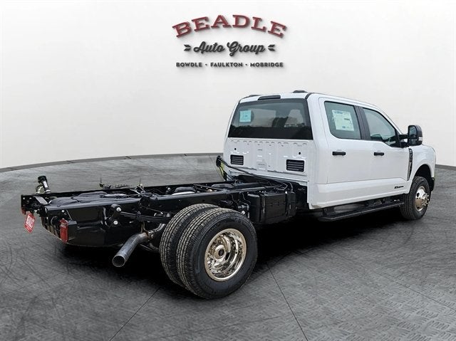 2026 Ford Super Duty F-350 DRW XL