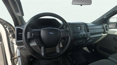 2017 Ford F-450 Chassis XLT
