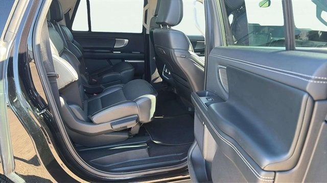 2025 Ford Expedition Platinum MAX