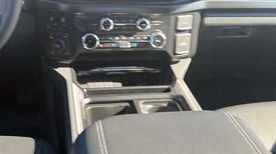 2027 Ford Super Duty F-350 SRW LARIAT