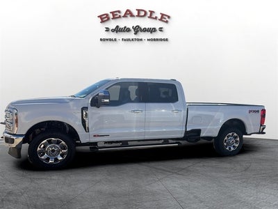 2027 Ford Super Duty F-350 SRW LARIAT