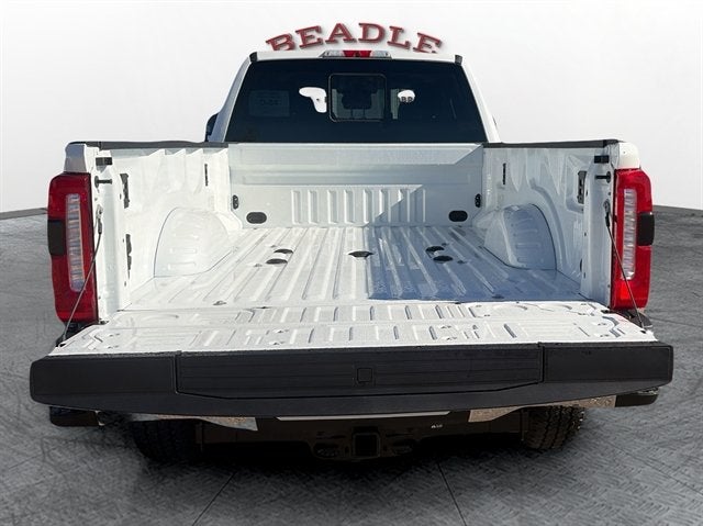 2027 Ford Super Duty F-350 SRW LARIAT