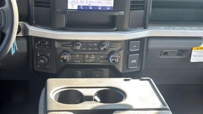 2026 Ford Super Duty F-350 SRW XL