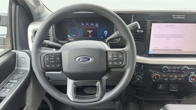 2026 Ford Super Duty F-350 SRW XLT