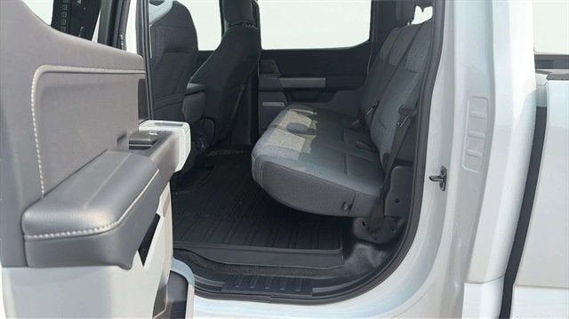 2026 Ford Super Duty F-350 SRW XLT