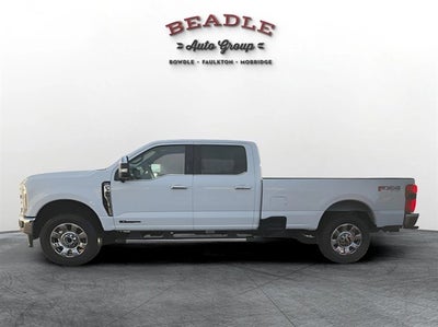 2026 Ford Super Duty F-350 SRW LARIAT