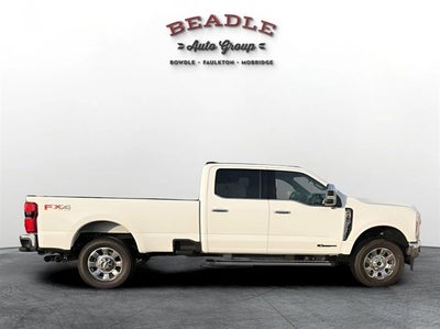 2026 Ford Super Duty F-350 SRW LARIAT