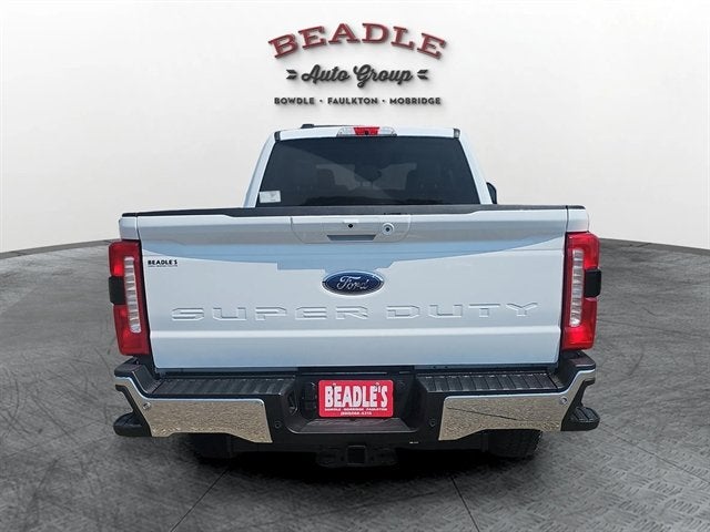 2026 Ford Super Duty F-350 SRW XLT