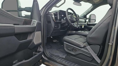 2026 Ford Super Duty F-350 DRW LARIAT
