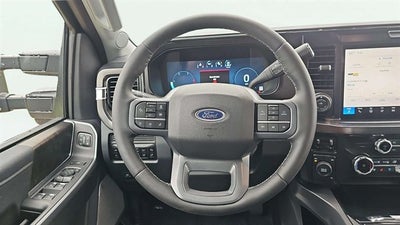 2026 Ford Super Duty F-350 DRW LARIAT