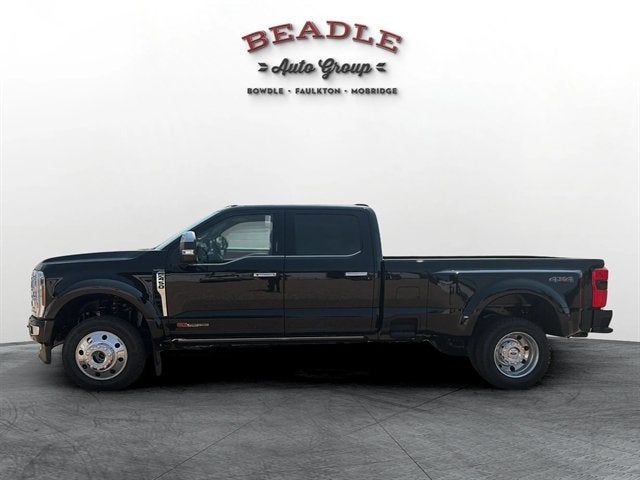 2026 Ford Super Duty F-450 DRW Platinum