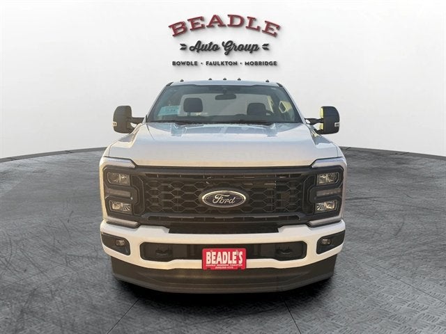 2026 Ford Super Duty F-350 SRW XL