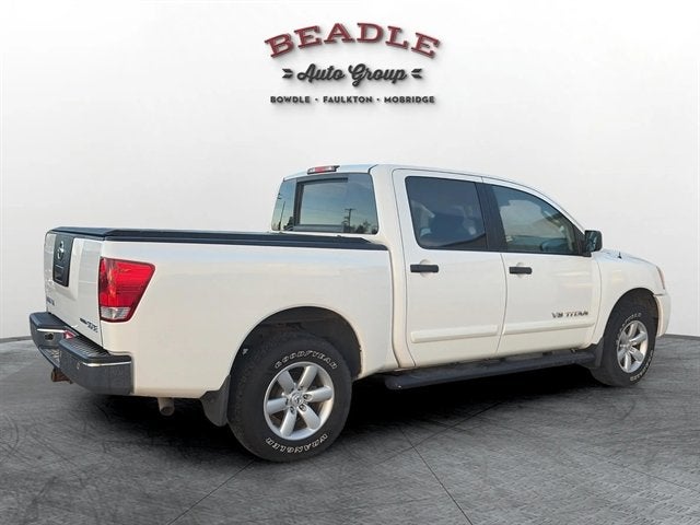 2010 Nissan Titan SE