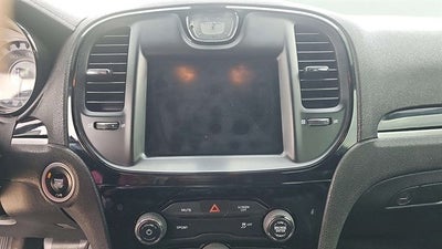 2018 Chrysler 300 S