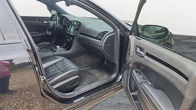 2018 Chrysler 300 S