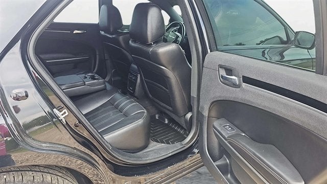 2018 Chrysler 300 S