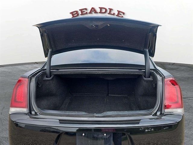 2018 Chrysler 300 S